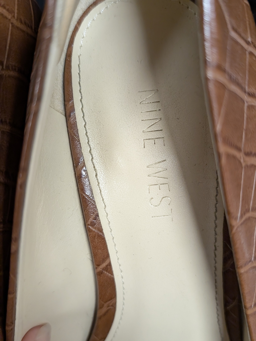 Nine West Brown Croc-Embossed Pointed Toe Pumps - Picture 7 of 11